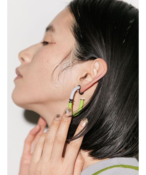 UN3D.（アンスリード）の「2 TONE CURVE EARRING / 2トーン