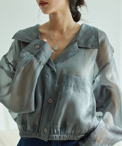 Jayro(ジャイロ)の「ポケ付開衿ブラウス(シャツ/ブラウス・レディース・チャコールグレー/オフホワイト/ベージュ・M)」の7枚目の写真