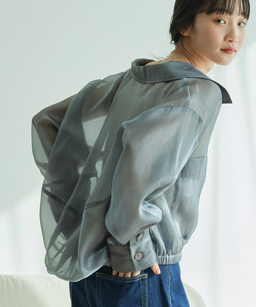 Jayro(ジャイロ)の「ポケ付開衿ブラウス(シャツ/ブラウス・レディース・チャコールグレー/オフホワイト/ベージュ・M)」の8枚目の写真