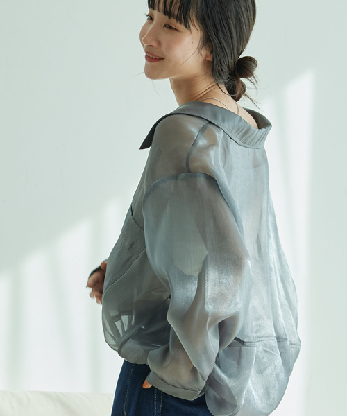 Jayro(ジャイロ)の「ポケ付開衿ブラウス(シャツ/ブラウス・レディース・チャコールグレー/オフホワイト/ベージュ・M)」の9枚目の写真