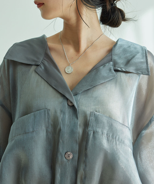 Jayro(ジャイロ)の「ポケ付開衿ブラウス(シャツ/ブラウス・レディース・チャコールグレー/オフホワイト/ベージュ・M)」の16枚目の写真