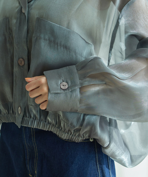 Jayro(ジャイロ)の「ポケ付開衿ブラウス(シャツ/ブラウス・レディース・チャコールグレー/オフホワイト/ベージュ・M)」の17枚目の写真