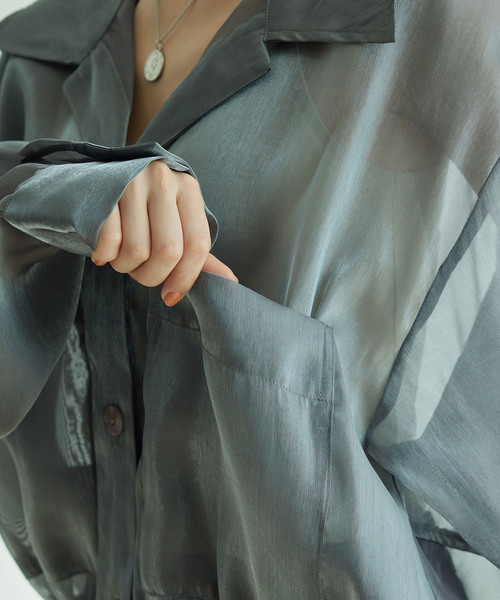 Jayro(ジャイロ)の「ポケ付開衿ブラウス(シャツ/ブラウス・レディース・チャコールグレー/オフホワイト/ベージュ・M)」の19枚目の写真