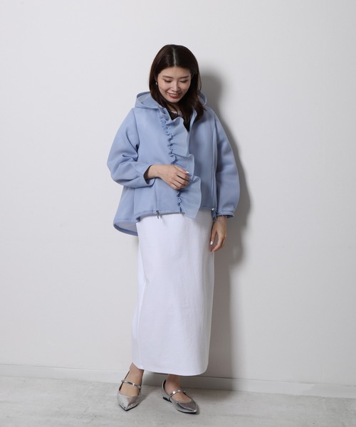 Re.Verofonna（ヴェロフォンナ）の「シアーダンボールフリルパ－カー（パーカー・レディース・ブラック/ブルー/ホワイト・MEDIUM）」の10枚目の写真