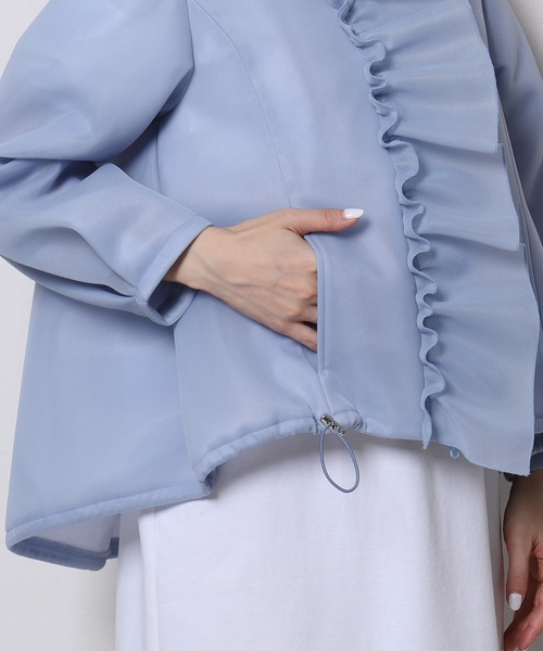 Re.Verofonna（ヴェロフォンナ）の「シアーダンボールフリルパ－カー（パーカー・レディース・ブラック/ブルー/ホワイト・MEDIUM）」の13枚目の写真