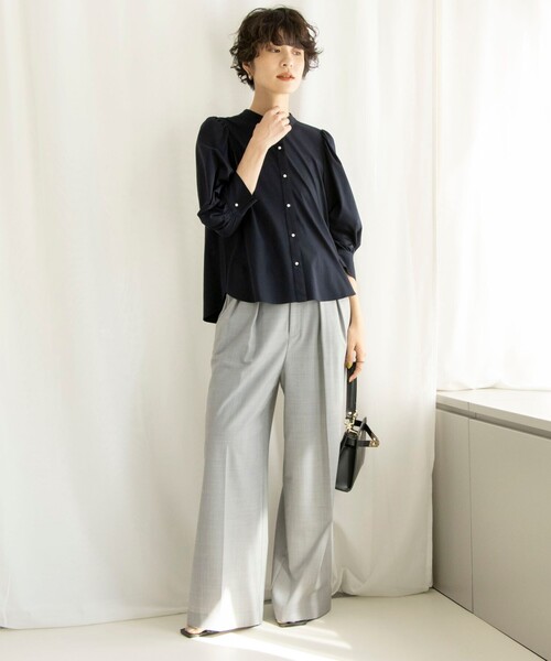 NOLLEY’S(ノーリーズ)の「シルケットスムースパール釦ブラウス(シャツ/ブラウス・レディース・ネイビー/ホワイト・38)」の13枚目の写真