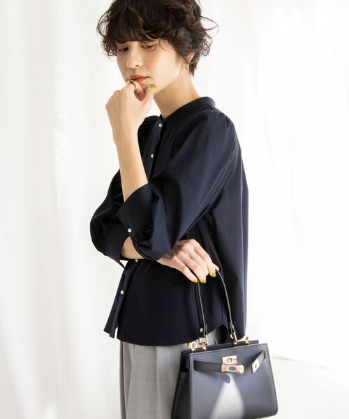 NOLLEY’S(ノーリーズ)の「シルケットスムースパール釦ブラウス(シャツ/ブラウス・レディース・ネイビー/ホワイト・38)」の16枚目の写真