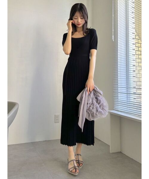 dazzlin（ダズリン）の「ハーフスリーブニットワンピース