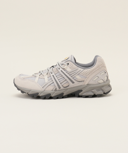U by SPICK&SPAN(ユーバイスピックアンドスパン)の「【ASICS / アシックス】GEL-SONOMA15-50(グレー)(スニーカー・レディース・ライトグレー・25cm/24cm/23cm)」の9枚目の写真