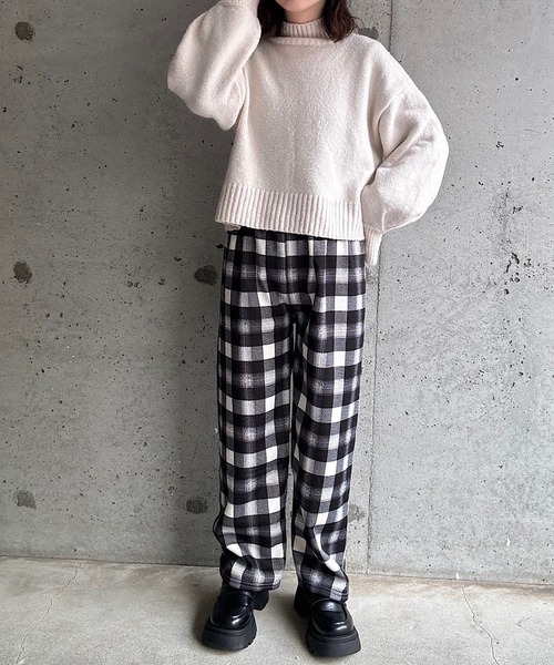 cuorequal(クオレコール)の「もこもこあったかボアチェックパンツ(その他パンツ・レディース・ブラック/ブラウン/オレンジ・FREE)」の16枚目の写真