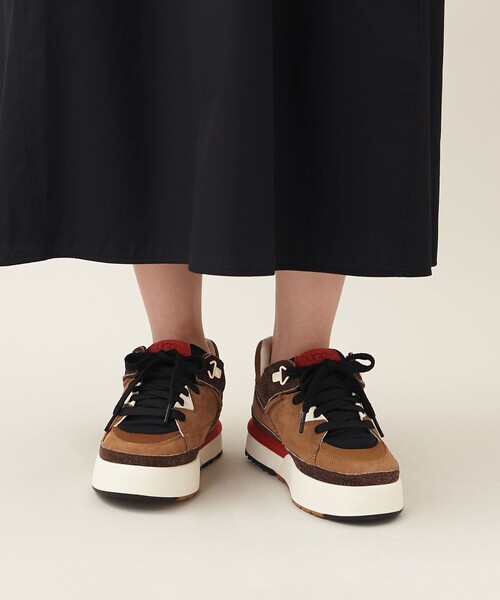 UGG（アグ）の「＜UGG＞GOLDENCUSH（スニーカー・レディース・ブラウン/ライトグレー・24cm/23cm/22cm/25cm）」の16枚目の写真