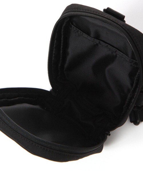 LAKOLE（ラコレ）の「スクエアボディBAG / 110615（ボディバッグ/ウエストポーチ・メンズ・ブラック/カーキ/ベージュ・FREE）」の12枚目の写真