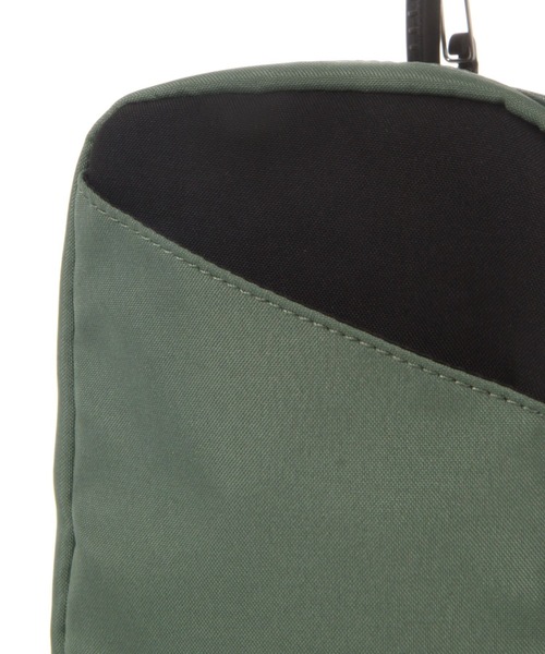 LAKOLE（ラコレ）の「スクエアボディBAG / 110615（ボディバッグ/ウエストポーチ・メンズ・ブラック/カーキ/ベージュ・FREE）」の5枚目の写真