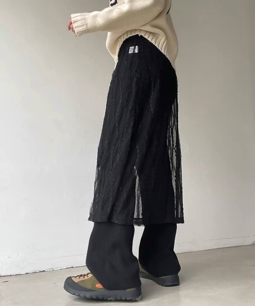 LAFFMO(ラフモ)の「レースレイヤードスカート(スカート・レディース・アイボリー/ブラック・F)」の6枚目の写真