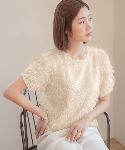 KOBE LETTUCE（コウベレタス）の「[ ほしのこさんコラボ ]　選べる2タイプラメフェザートップス（その他トップス・レディース・アイボリー/アイボリー系/ブラック/ブラック系/ベージュ系/グレイッシュベージュ・M/M1）」の2枚目の写真