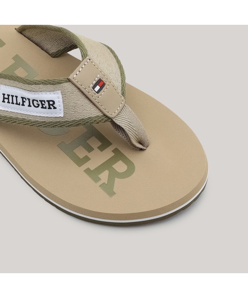 TOMMY HILFIGER(トミーヒルフィガー)の「パッチヒルフィガービーチサンダル(サンダル・メンズ・ネイビー/ベージュ・27.5cm/26.5cm/26cm)」の9枚目の写真