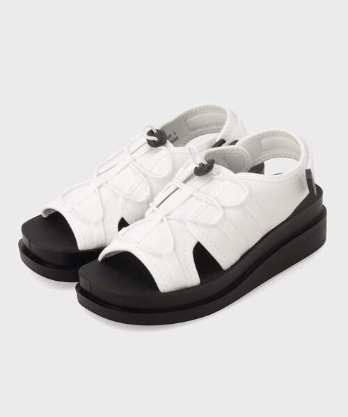 OPAQUE.CLIP（オペークドットクリップ）の「◆ボリュームソールスポーティサンダル（サンダル・レディース・ブラック/カーキ/オフホワイト・02/03）」の2枚目の写真