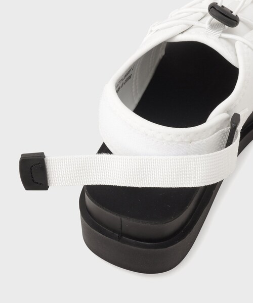 OPAQUE.CLIP（オペークドットクリップ）の「◆ボリュームソールスポーティサンダル（サンダル・レディース・ブラック/カーキ/オフホワイト・02/03）」の5枚目の写真