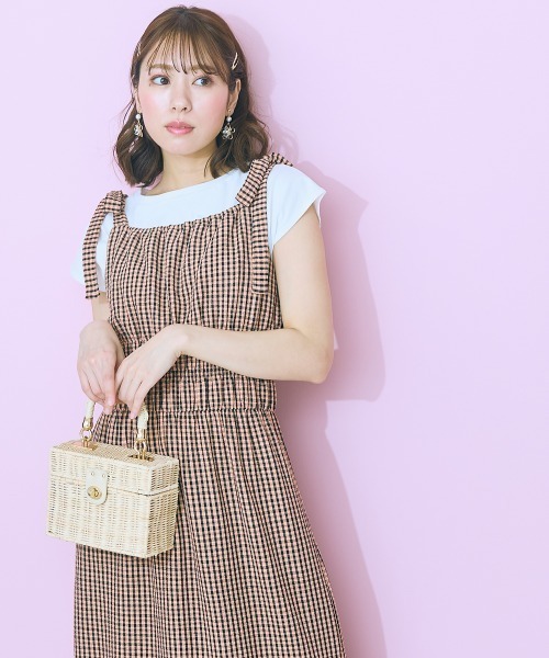 marun(マルン)の「<大きいサイズ> 肩リボンキャミソールワンピース marun(ワンピース・レディース・ブラック/オレンジ系/ホワイト×ブラック・4L/3L/LL/L/5L)」の8枚目の写真