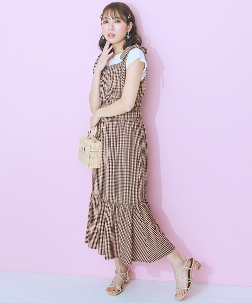 marun(マルン)の「<大きいサイズ> 肩リボンキャミソールワンピース marun(ワンピース・レディース・ブラック/オレンジ系/ホワイト×ブラック・4L/3L/LL/L/5L)」の18枚目の写真