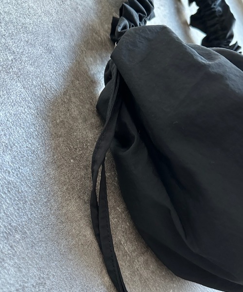 DouDou（ドゥドゥ）の「【WEB限定】フリルハンドルタックショルダー（ショルダーバッグ・レディース・アイボリー/ブラック/シルバー・FREE）」の20枚目の写真