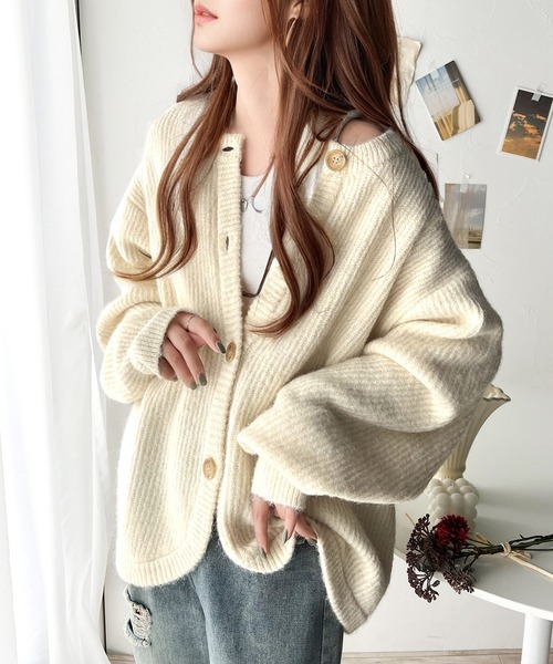 classicalelf（クラシカルエルフ）の「ふんわり大人かわいい。前後2way裾カーブ起毛ニットカーディガン（カーディガン/ボレロ・レディース・ブルー/アイボリー/グレイッシュベージュ/チャコール・X-LARGE/SMALL/MEDIUM/LARGE）」の6枚目の写真