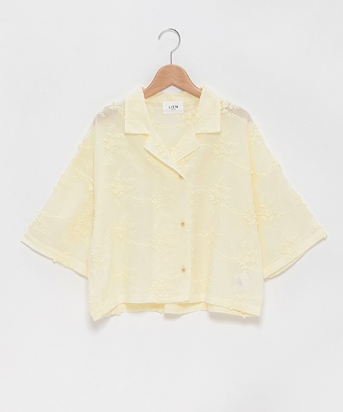petit main LIEN（プティマインリアン）の「【LADIES】花レースシャツ（シャツ/ブラウス・レディース・レモンイエロー/オフホワイト/チャコール・FREE）」の3枚目の写真