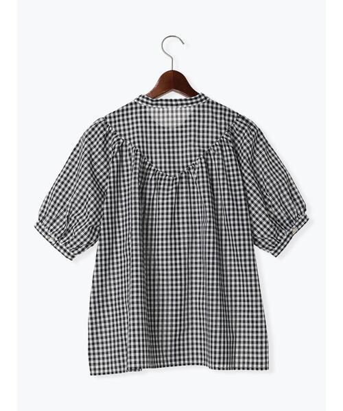 Te chichi TERRASSE（テチチテラス）の「【イージーケア/接触冷感】ギャザー切替ブラウス（シャツ/ブラウス・レディース・グリーン/ブルー/オフホワイト/ホワイト・F）」の19枚目の写真