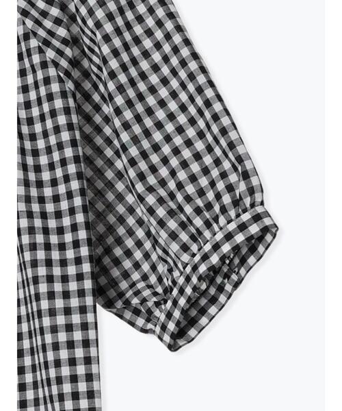 Te chichi TERRASSE（テチチテラス）の「【イージーケア/接触冷感】ギャザー切替ブラウス（シャツ/ブラウス・レディース・グリーン/ブルー/オフホワイト/ホワイト・F）」の21枚目の写真