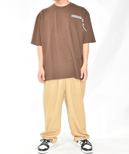 DOUBLE STEAL（ダブルスティール）の「ショルダーロングプリント Tシャツ（Tシャツ/カットソー・メンズ・ブラック/ダークブラウン/ホワイト・X-LARGE/LARGE）」の18枚目の写真