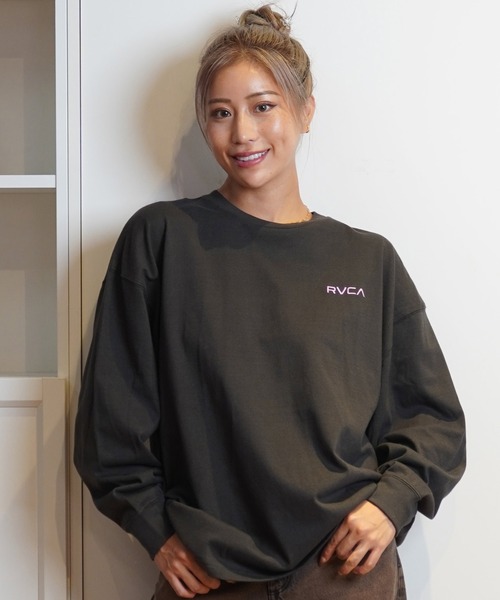 RVCA(ルーカ)の「【ムラサキスポーツ限定】RVCA/ルーカバックプリント ロンT BE044-P50(Tシャツ/カットソー・レディース・ピンク/ブラック×ホワイト/ホワイト×ブラック/ブラック×ピンク・M/S)」の3枚目の写真