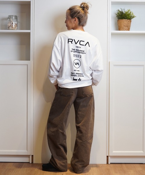 RVCA(ルーカ)の「【ムラサキスポーツ限定】RVCA/ルーカバックプリント ロンT BE044-P50(Tシャツ/カットソー・レディース・ピンク/ブラック×ホワイト/ホワイト×ブラック/ブラック×ピンク・M/S)」の8枚目の写真