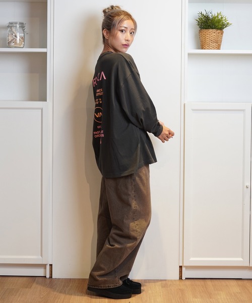 RVCA(ルーカ)の「【ムラサキスポーツ限定】RVCA/ルーカバックプリント ロンT BE044-P50(Tシャツ/カットソー・レディース・ピンク/ブラック×ホワイト/ホワイト×ブラック/ブラック×ピンク・M/S)」の13枚目の写真