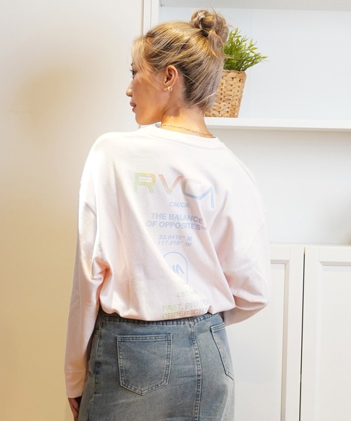 RVCA(ルーカ)の「【ムラサキスポーツ限定】RVCA/ルーカバックプリント ロンT BE044-P50(Tシャツ/カットソー・レディース・ピンク/ブラック×ホワイト/ホワイト×ブラック/ブラック×ピンク・M/S)」の16枚目の写真