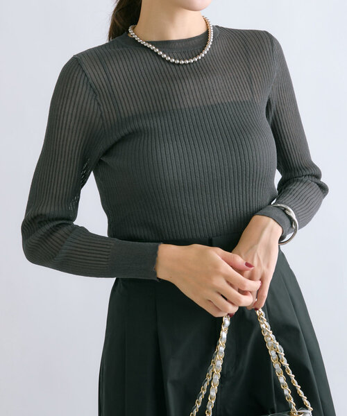 La boutique BonBon（ラブティックボンボン）の「2WAYシアーリブニット（ニット/セーター・レディース・チャコールグレー/オフホワイト/ピンク・FREE）」の12枚目の写真