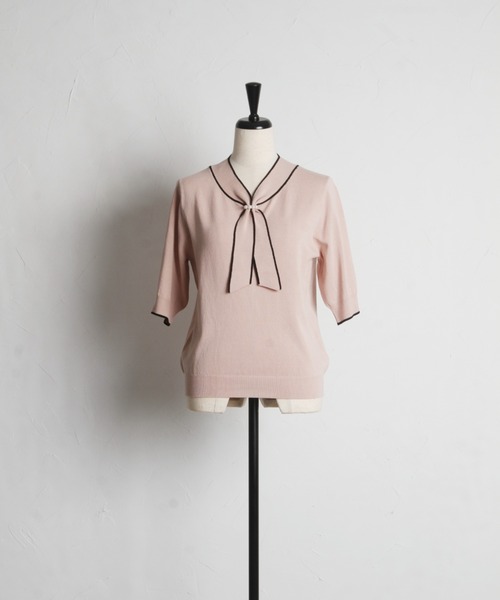 tocco closet(トッコ クローゼット)の「パール付きボウタイ配色ニットプルオーバー(ニット/セーター・レディース・ブラック/ピンクベージュ/オフホワイト/ラベンダー・M)」の13枚目の写真