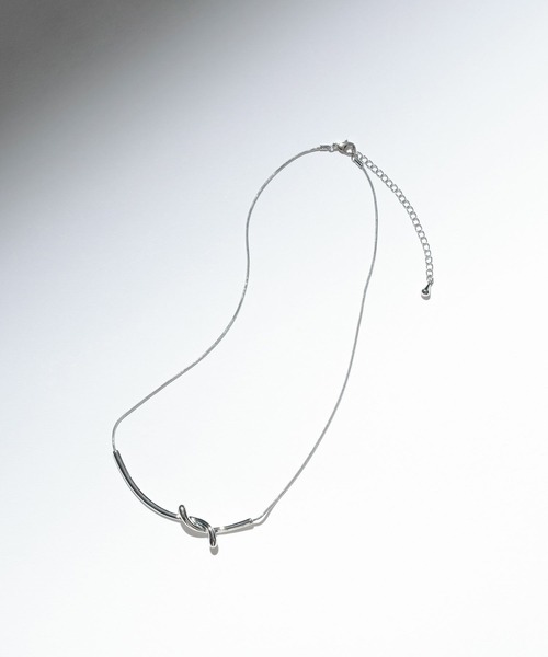 Andemiu（アンデミュウ）の「ムスビネックレス140479（ネックレス・レディース・ゴールド/シルバー・FREE）」の2枚目の写真