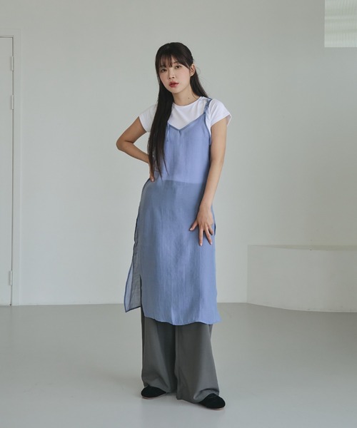 nemne store(ネンネストア)の「《unnome》シアーキャミソールチュニック(シャツ/ブラウス・レディース・ブラック/サックスブルー/アイボリー・フリー)」の11枚目の写真