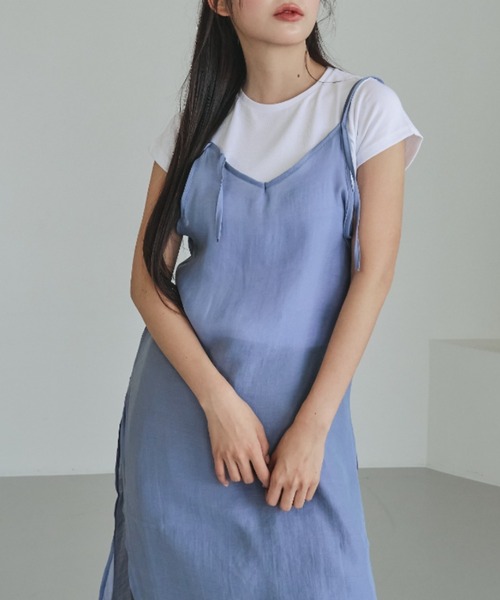 nemne store(ネンネストア)の「《unnome》シアーキャミソールチュニック(シャツ/ブラウス・レディース・ブラック/サックスブルー/アイボリー・フリー)」の10枚目の写真