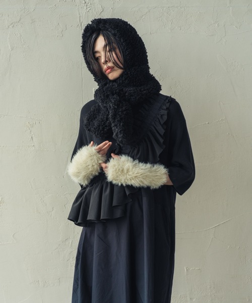 ORIENT MILLINERY（オリエント ミリナリー）の「SHAGGY KNIT ARM WARMERS（アームカバー・レディース・チャコールグレー/アイボリー/イエロー・FREE）」の13枚目の写真