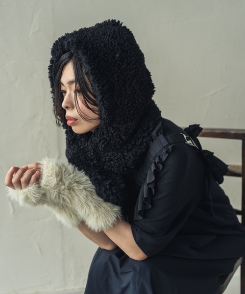 ORIENT MILLINERY（オリエント ミリナリー）の「SHAGGY KNIT ARM WARMERS（アームカバー・レディース・チャコールグレー/アイボリー/イエロー・FREE）」の11枚目の写真