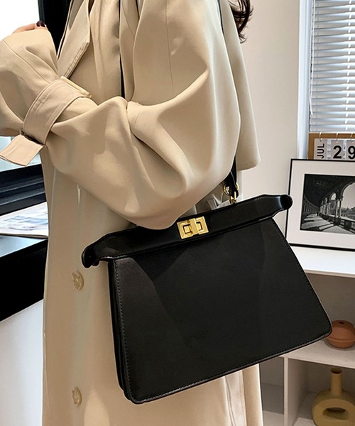 florist(フローリスト)の「2WAY バイカラーレザーターンロックハンドバッグ/ショルダーバッグ(ショルダーバッグ・レディース・ブラック/ベージュ/シルバー/ブラウン/ピンク/ホワイト・FREE)」の17枚目の写真