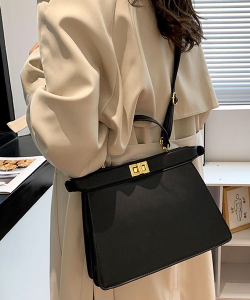 florist(フローリスト)の「2WAY バイカラーレザーターンロックハンドバッグ/ショルダーバッグ(ショルダーバッグ・レディース・ブラック/ベージュ/シルバー/ブラウン/ピンク/ホワイト・FREE)」の18枚目の写真