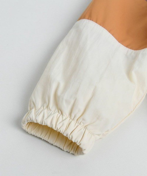 moimoln（モイモルン）の「ハウナイロンジャンパー（ナイロンジャケット・キッズ・アイボリー・90cm/100cm/110cm/120cm）」の5枚目の写真