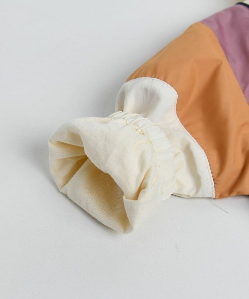 moimoln（モイモルン）の「ハウナイロンジャンパー（ナイロンジャケット・キッズ・アイボリー・90cm/100cm/110cm/120cm）」の6枚目の写真