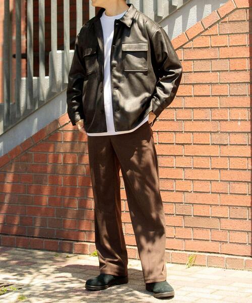ITEMS URBANRESEARCH（アイテムズ アーバンリサーチ）の「コーデュロイ ストレートパンツ（その他パンツ・メンズ・ブラック/ブラウン・MEDIUM/LARGE）」の6枚目の写真