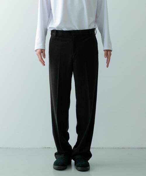 ITEMS URBANRESEARCH（アイテムズ アーバンリサーチ）の「コーデュロイ ストレートパンツ（その他パンツ・メンズ・ブラック/ブラウン・MEDIUM/LARGE）」の19枚目の写真