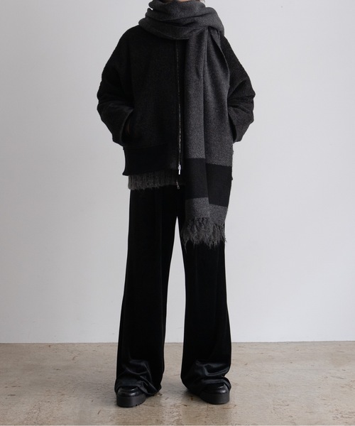 CASPER JOHN（キャスパージョン）の「Big volume line muffler/ビッグボリュームラインマフラー（マフラー・メンズ・ブルー/カーキ/ブラック/ネイビー/ブラウン・FREE）」の8枚目の写真