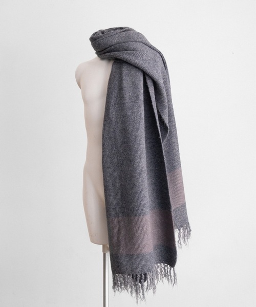 CASPER JOHN（キャスパージョン）の「Big volume line muffler/ビッグボリュームラインマフラー（マフラー・メンズ・ブルー/カーキ/ブラック/ネイビー/ブラウン・FREE）」の9枚目の写真