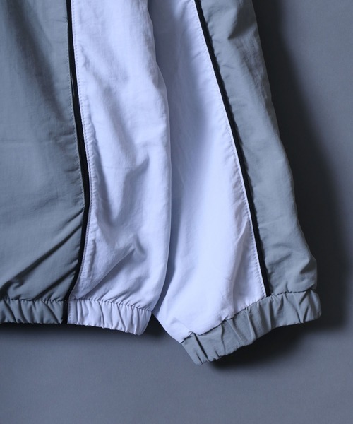 ANPAS（アンパス）の「Nylon Fabric Fleece Lining Color Switching Track Jacket/配色切替 裏フリース ナイロンジャケット トラックジャケット（ナイロンジャケット・メンズ・ブラック/ネイビー/ライトグレー/グリーン・M/L）」の5枚目の写真